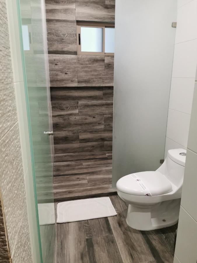 Hotel Plaza Arteaga Μοντερέι Εξωτερικό φωτογραφία